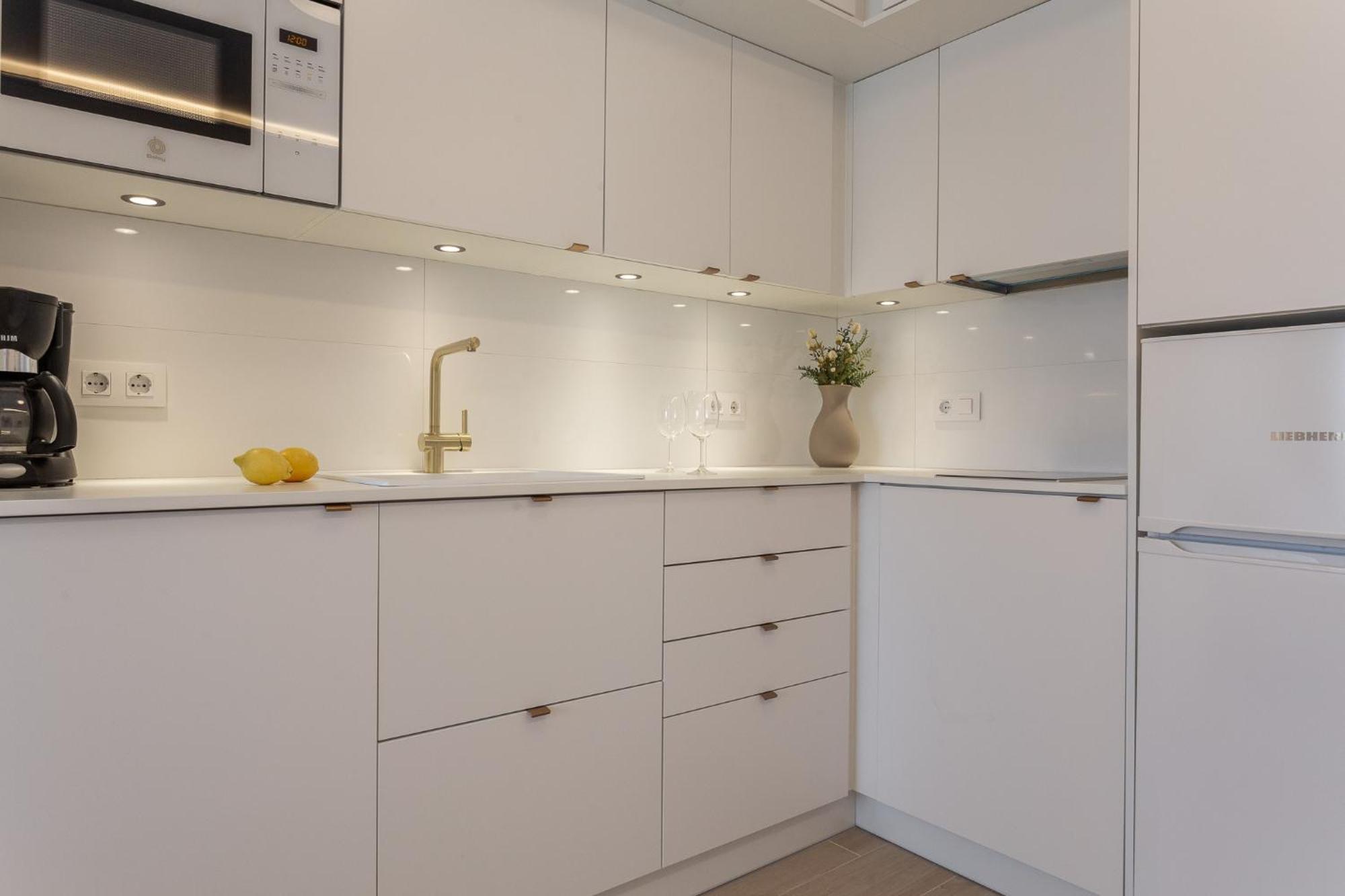 Estudio Con Terraza Lorena L' Escala 외부 사진